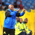 What is the average away attendance for games for mamelodi sundowns football club?